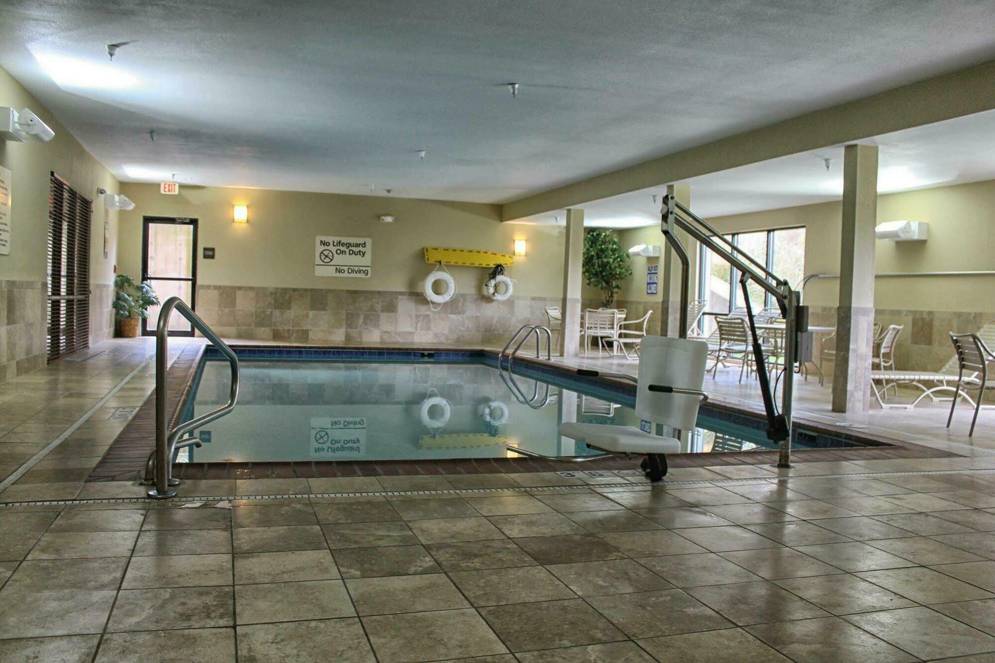 Hampton Inn & Suites Mansfield South @ I 71 Zewnętrze zdjęcie